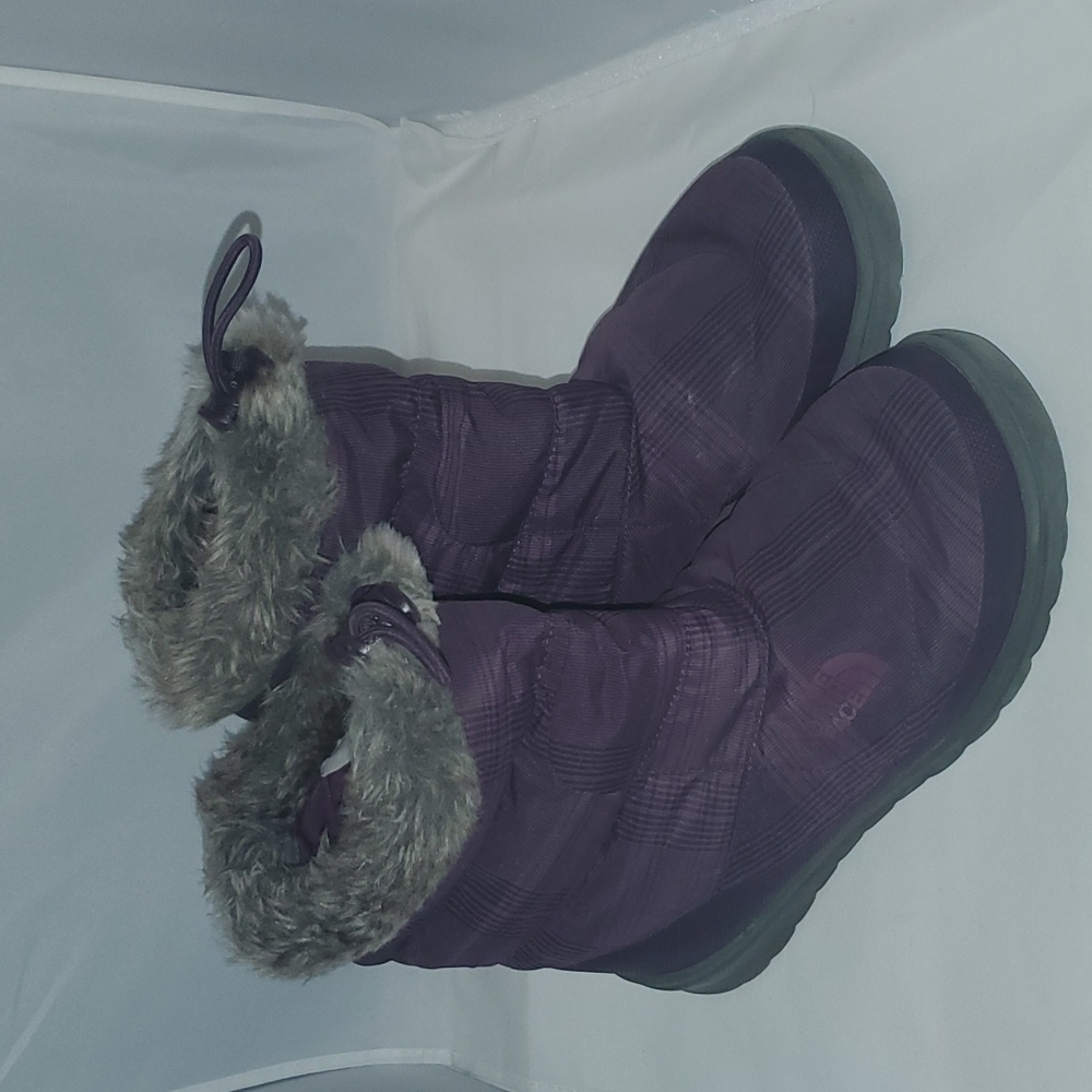The North Face Nuptse snowboots